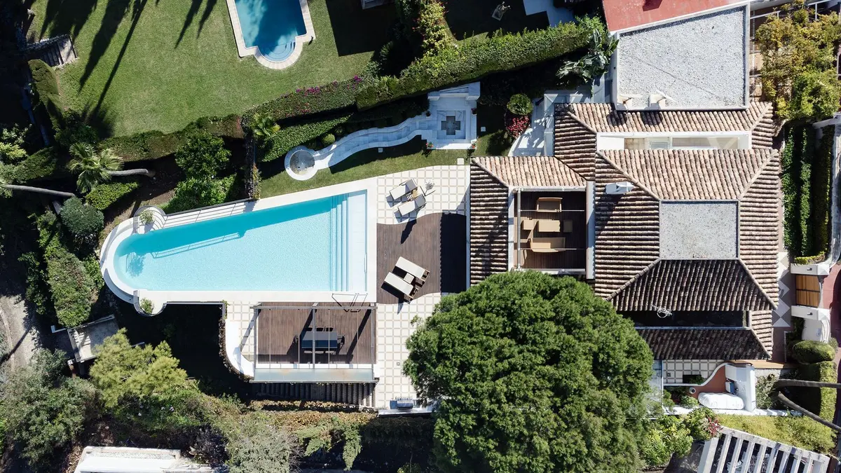 Detached Villa in Nueva Andalucía