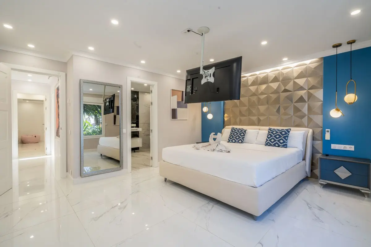 Detached Villa in Marbella