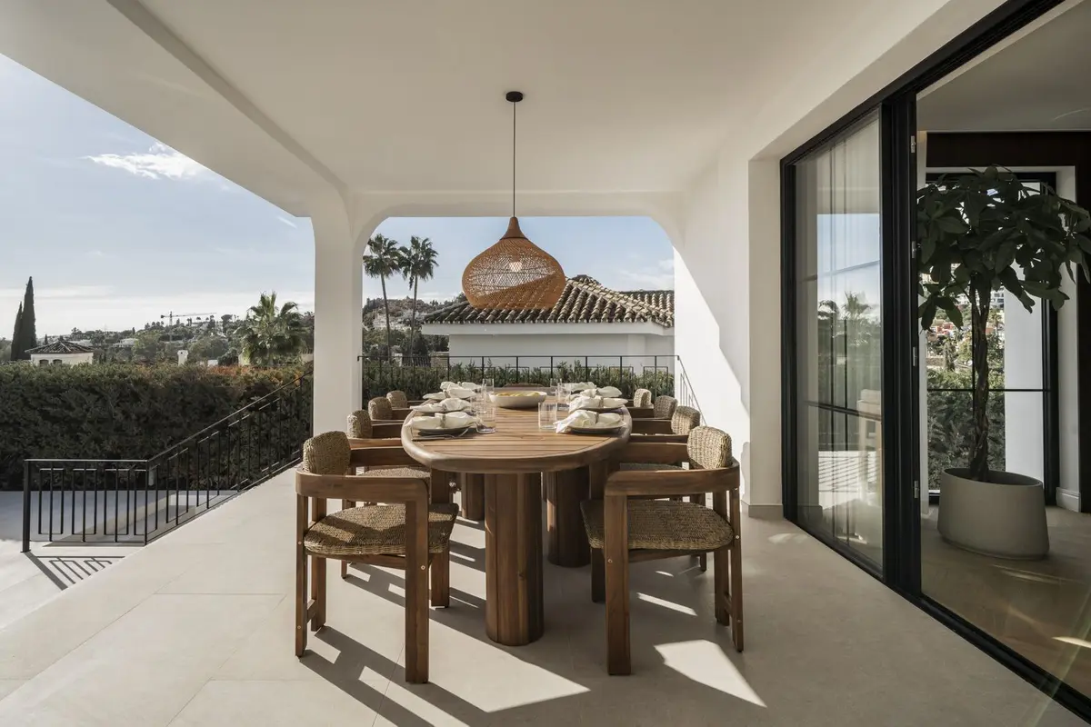 Detached Villa in Nueva Andalucía