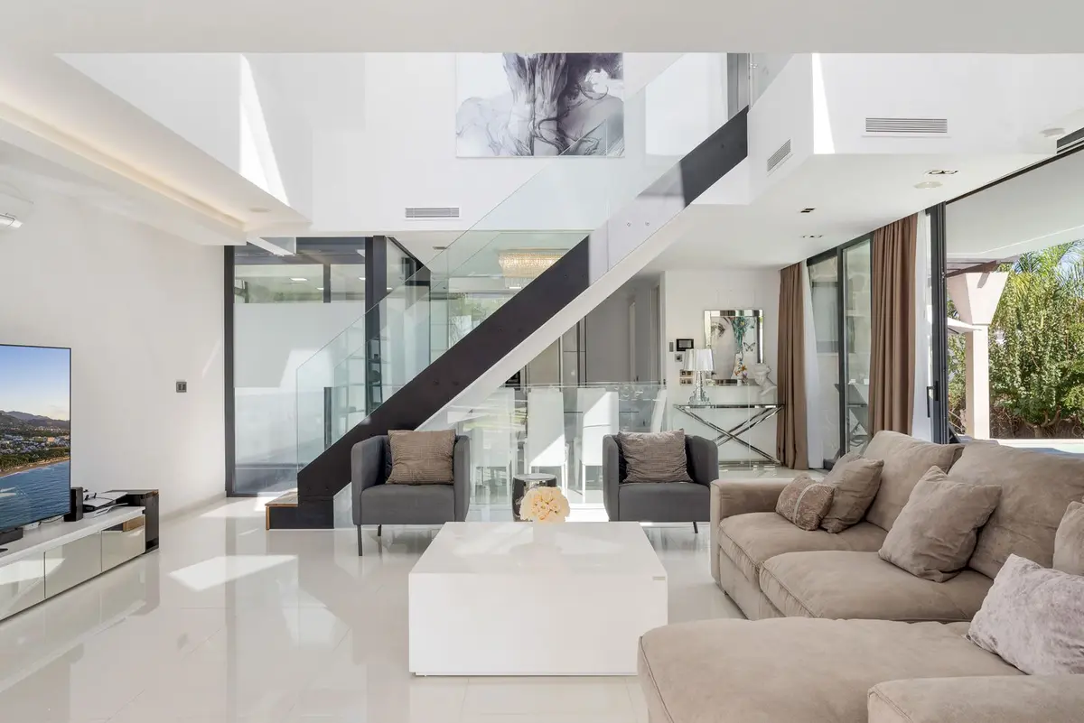 Detached Villa in Nueva Andalucía