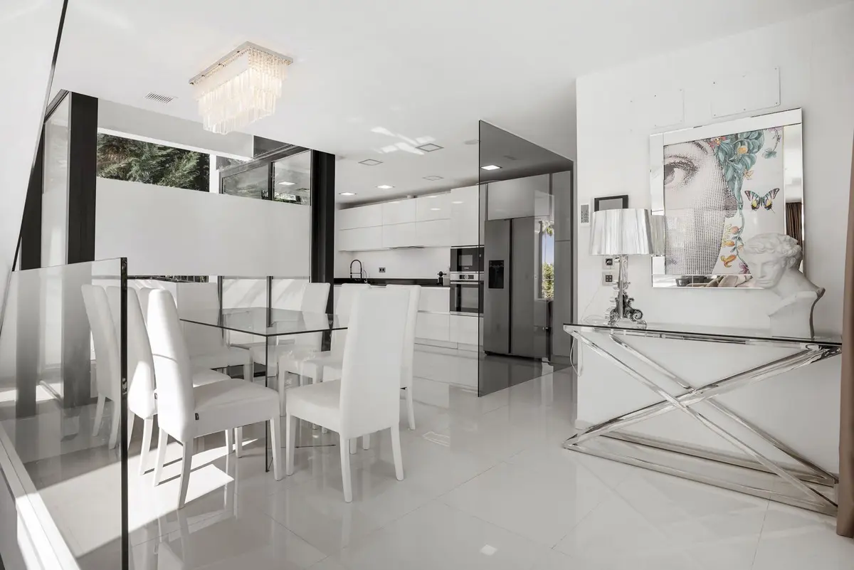 Detached Villa in Nueva Andalucía