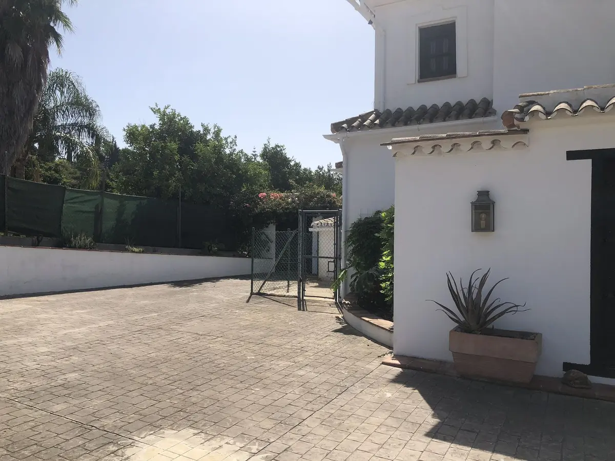 Finca - Cortijo in Estepona