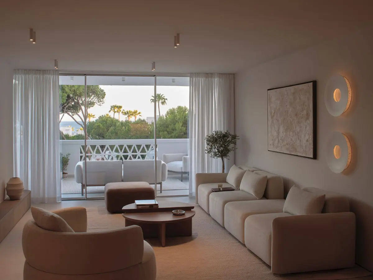 Middle Floor Apartment in Puerto Banús