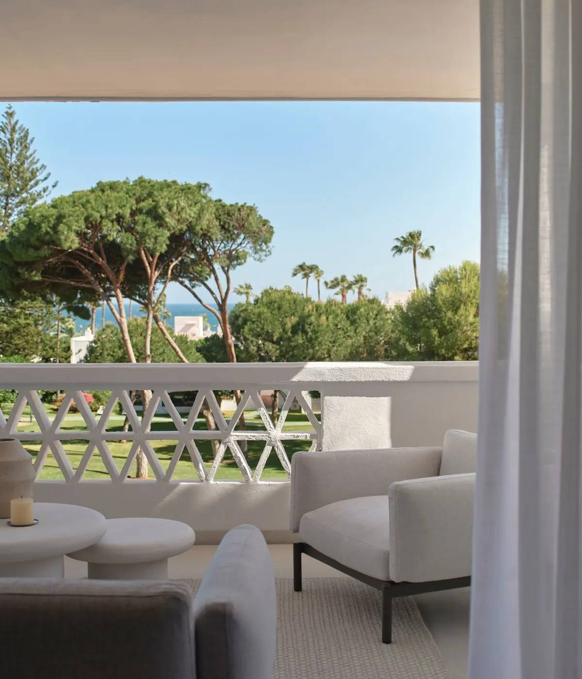 Middle Floor Apartment in Puerto Banús