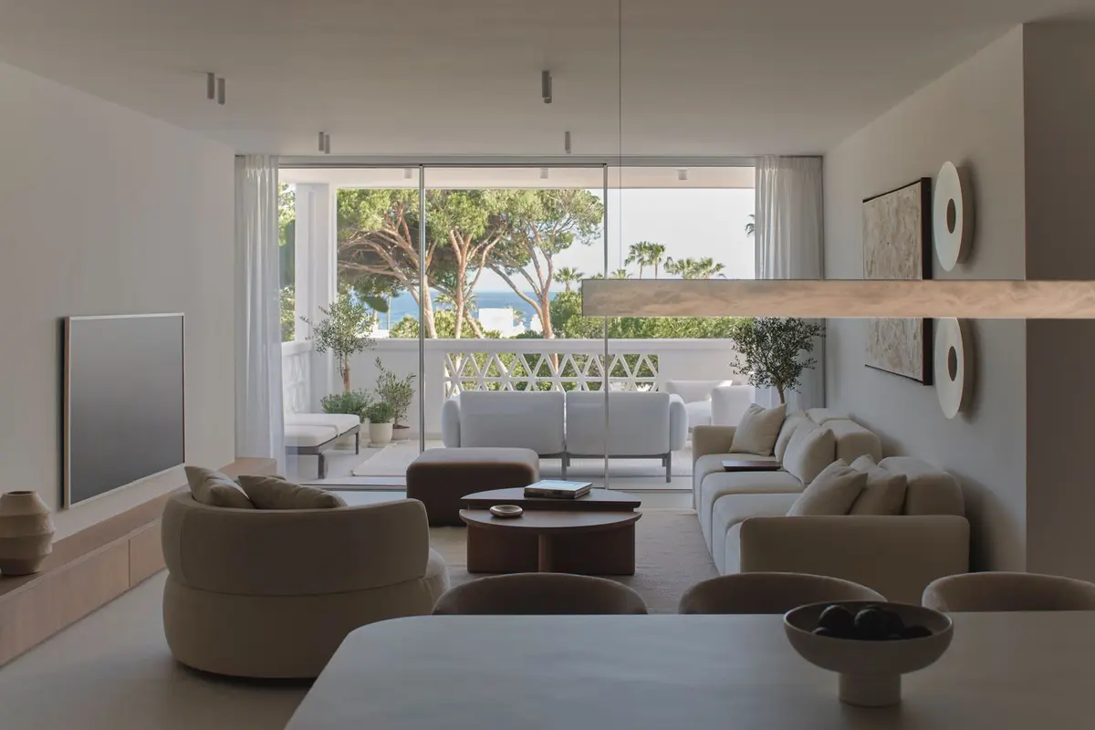 Middle Floor Apartment in Puerto Banús