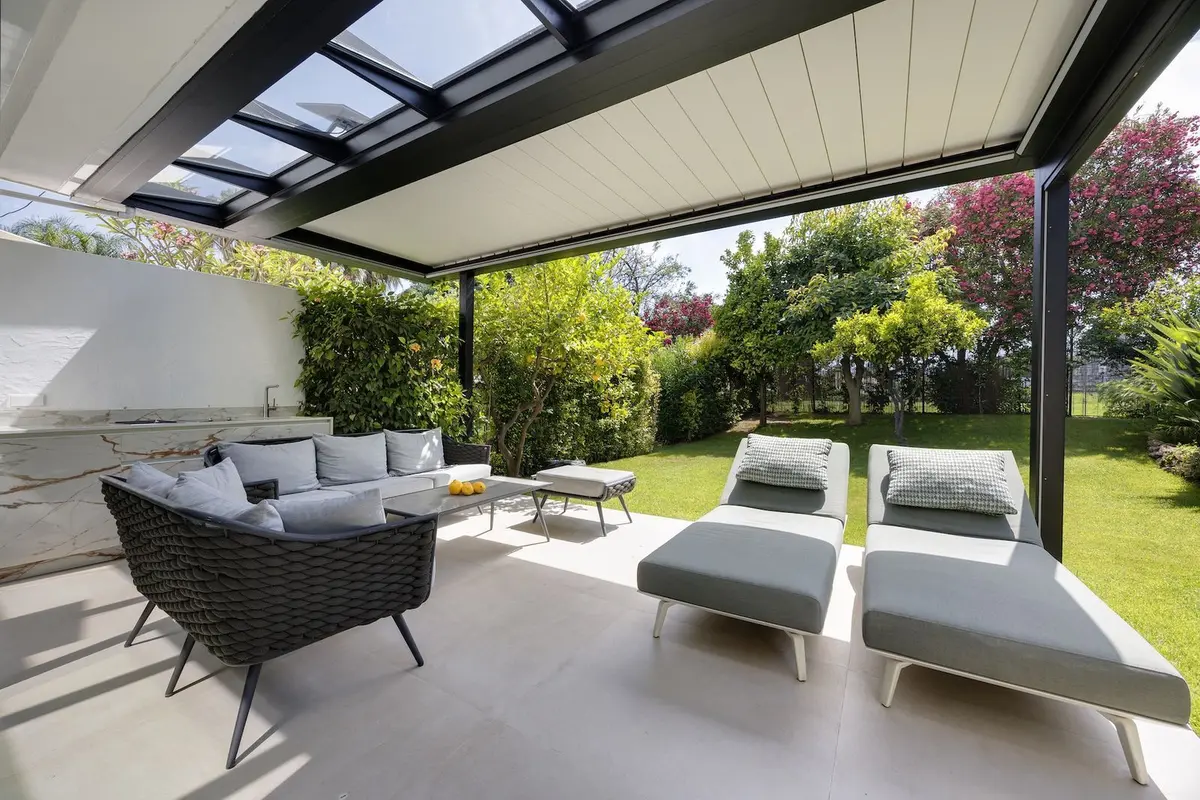 Semi-Detached House in Nueva Andalucía