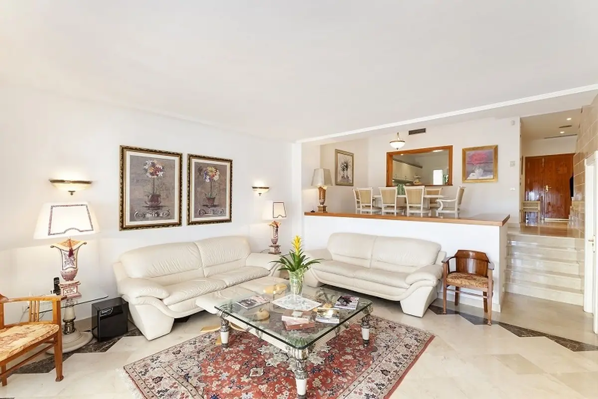 Townhouse in Nueva Andalucía