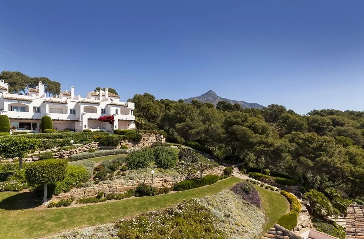 Townhouse in Nueva Andalucía