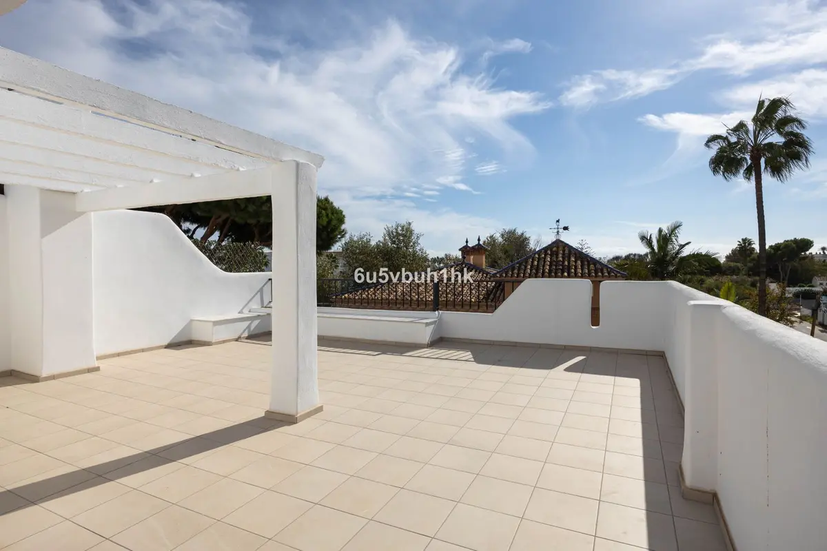 Townhouse in Estepona