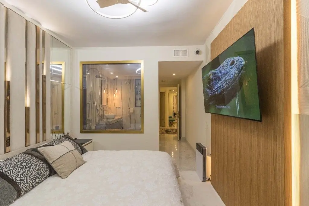 Middle Floor Apartment in Puerto Banús