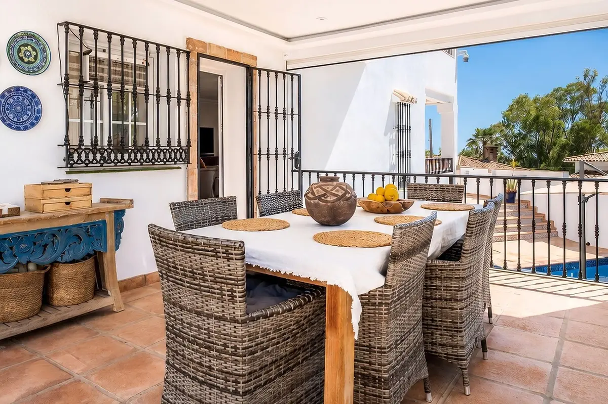 Detached Villa in Nueva Andalucía