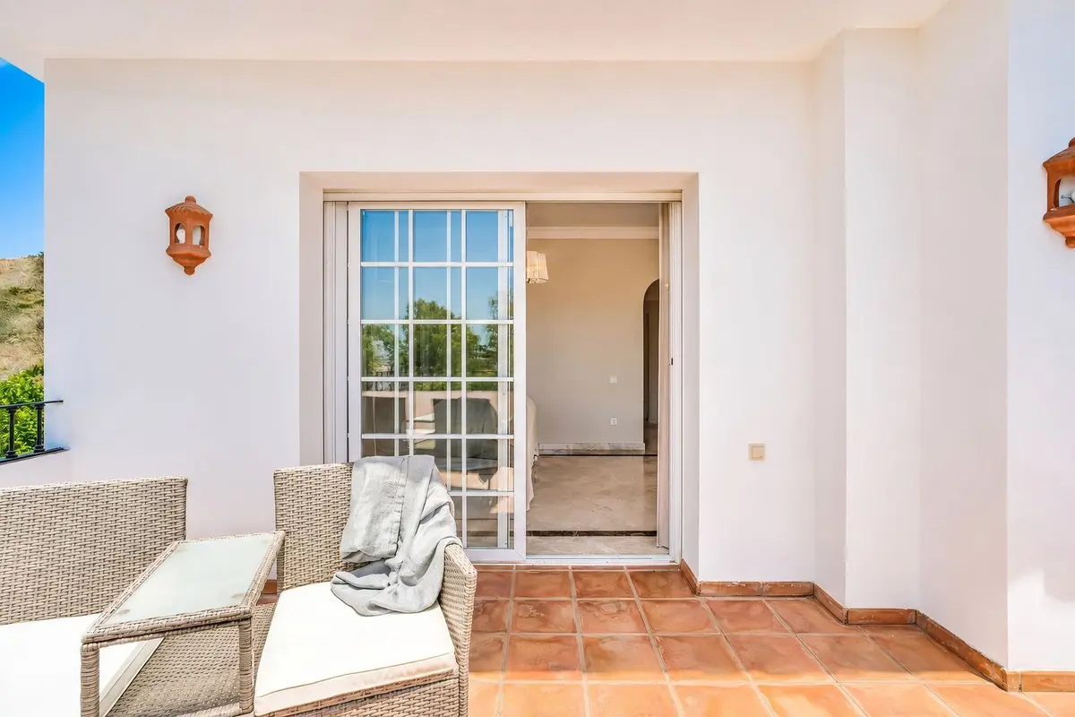 Detached Villa in Nueva Andalucía
