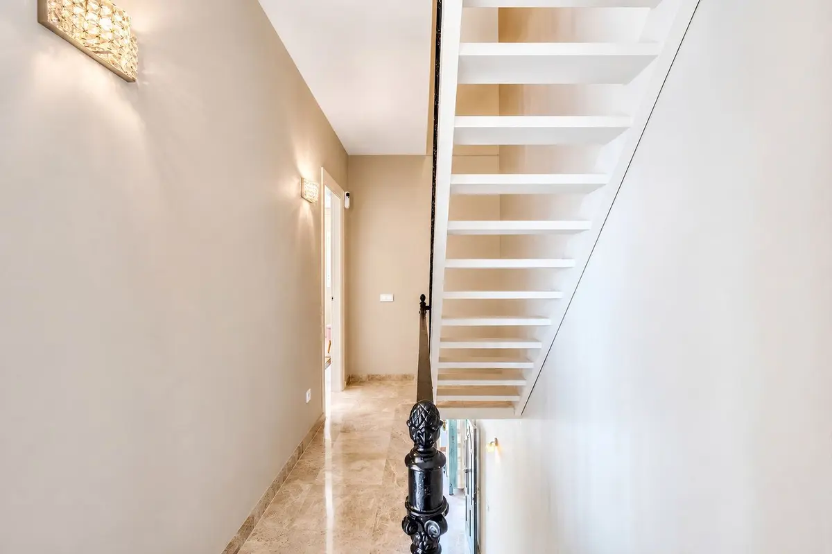Detached Villa in Nueva Andalucía
