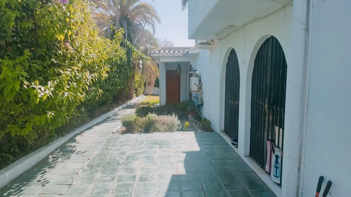 Detached Villa in Marbella