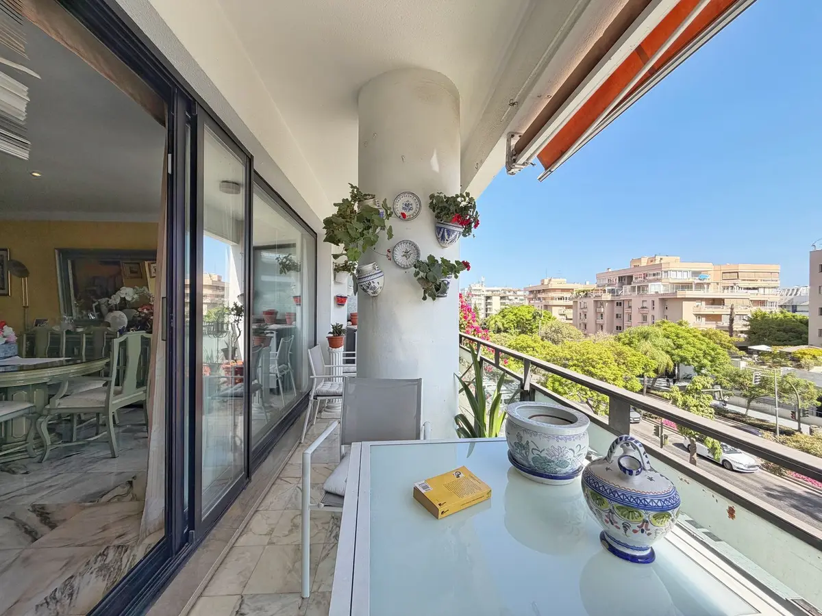 Middle Floor Apartment in Marbella