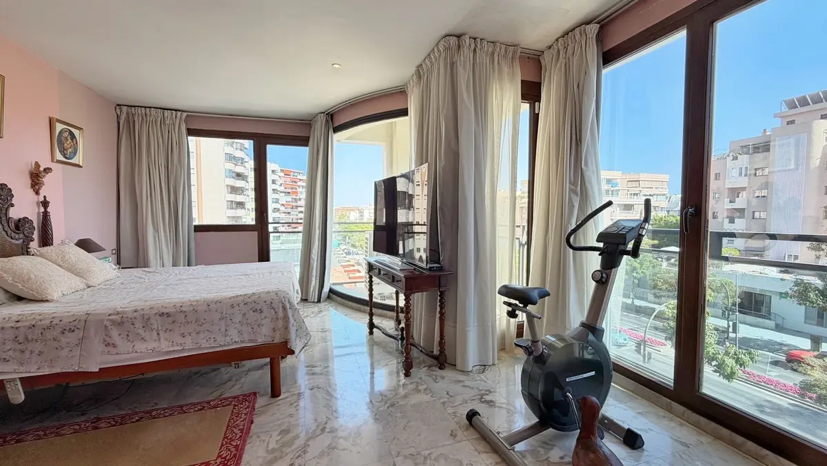 Middle Floor Apartment in Marbella