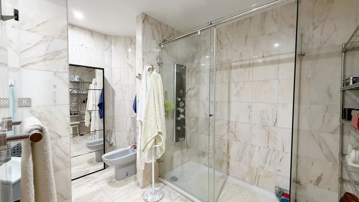 Middle Floor Apartment in Marbella
