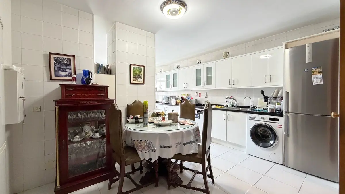 Middle Floor Apartment in Marbella