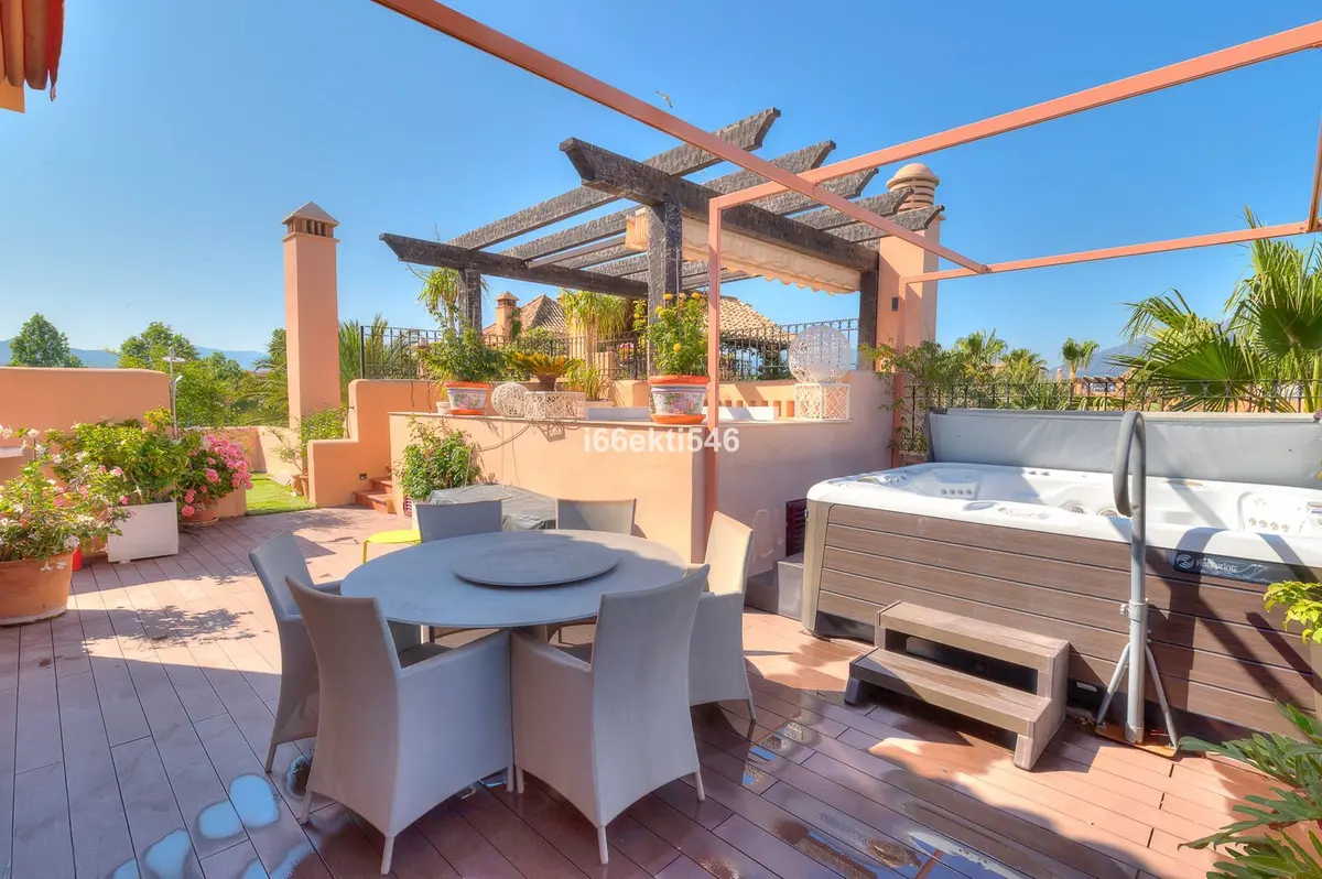 Penthouse in San Pedro de Alcántara