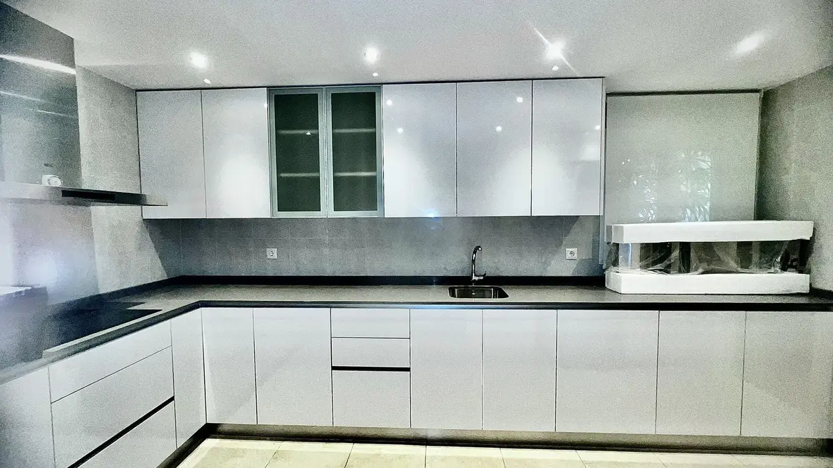 Middle Floor Apartment in Puerto Banús