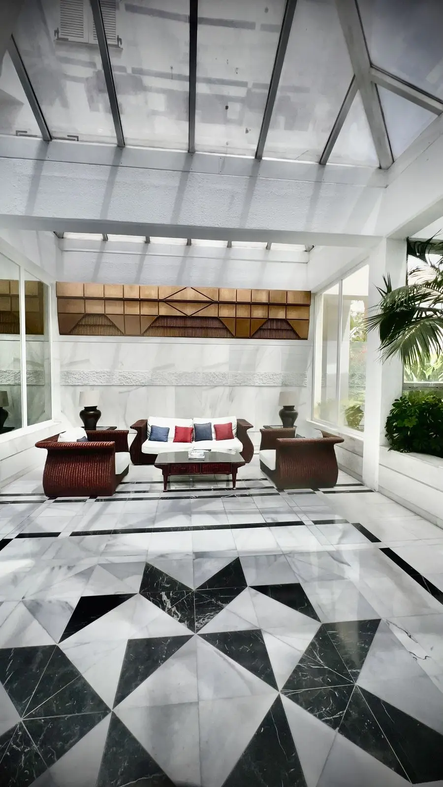 Middle Floor Apartment in Puerto Banús