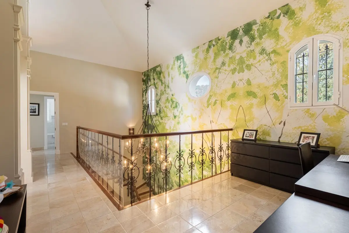 Detached Villa in Nueva Andalucía