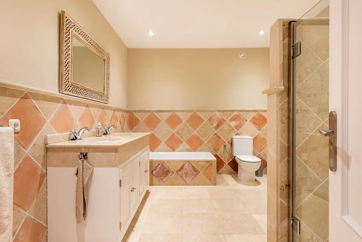 Detached Villa in Nueva Andalucía