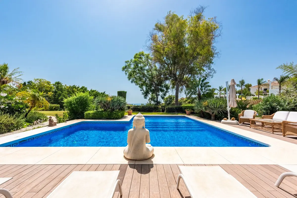 Detached Villa in Nueva Andalucía