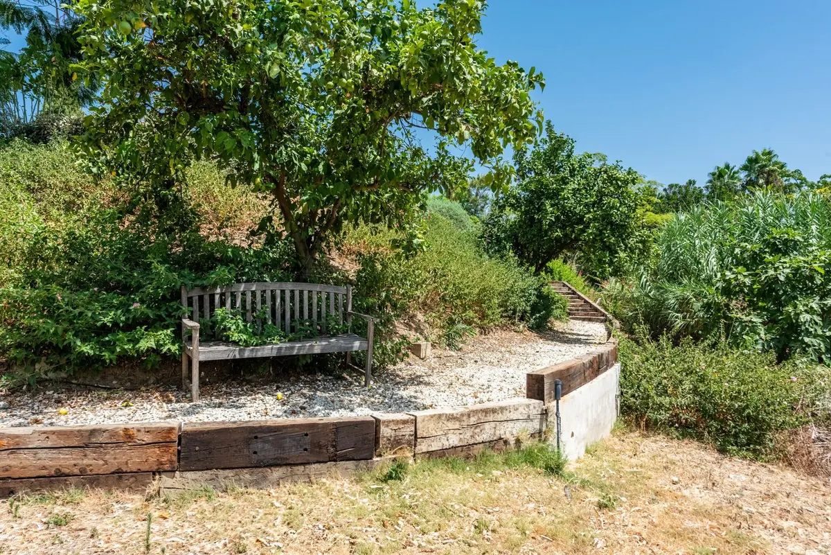 Detached Villa in Nueva Andalucía