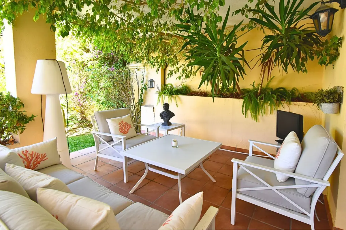 Semi-Detached House in Guadalmina Alta