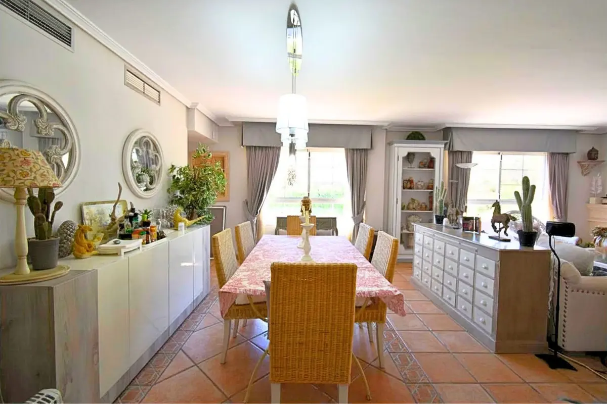 Semi-Detached House in Guadalmina Alta