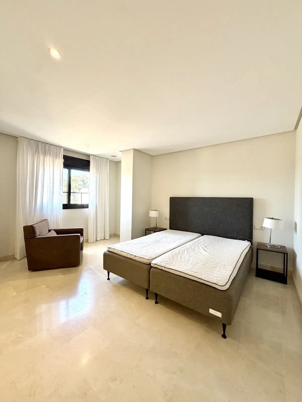 Top Floor Apartment in Puerto Banús