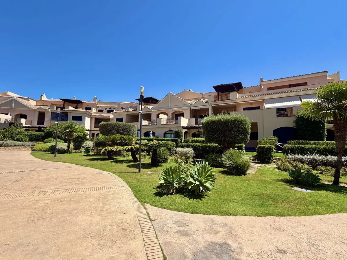 Top Floor Apartment in Puerto Banús