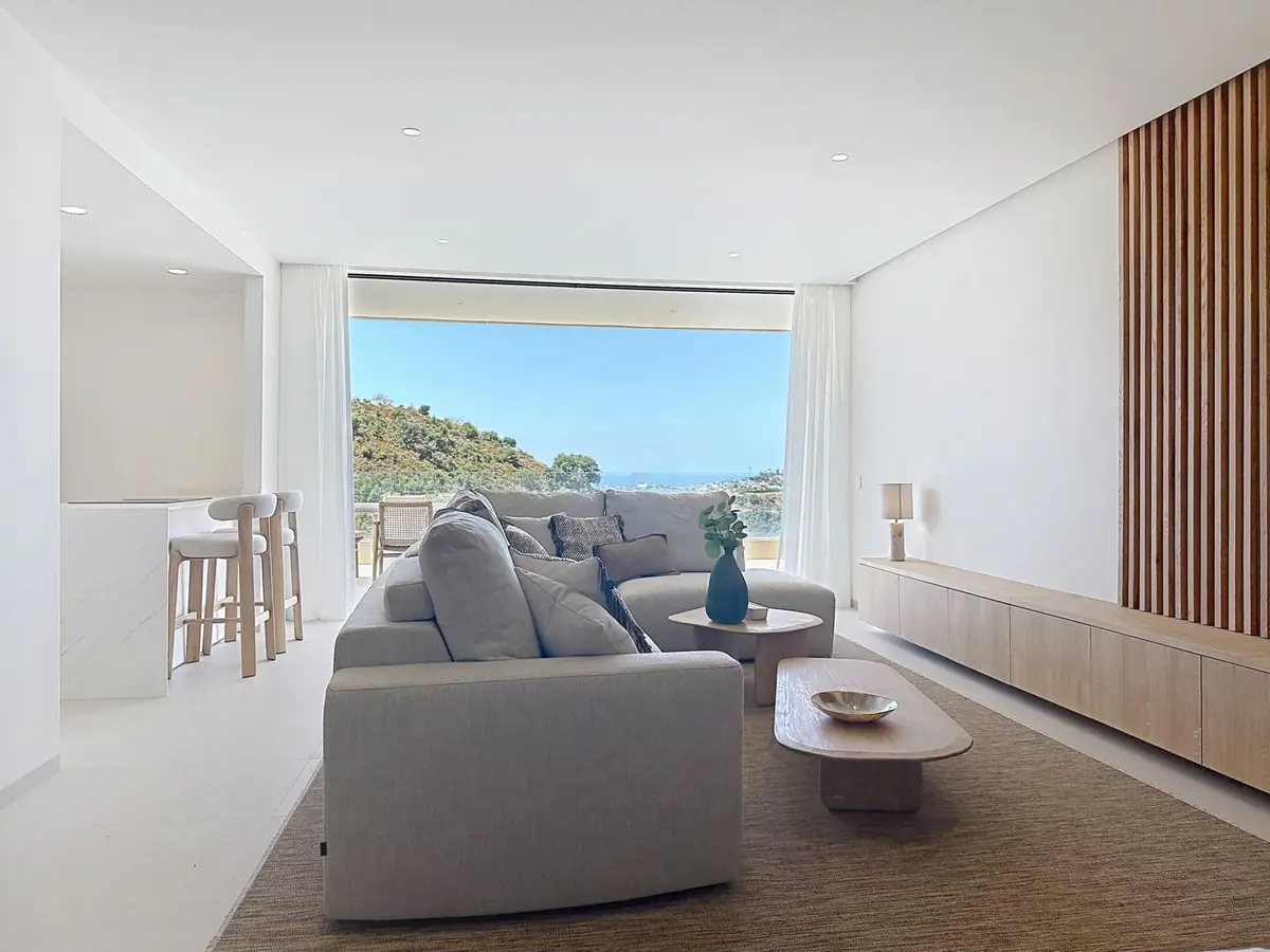 Middle Floor Apartment in Benahavís