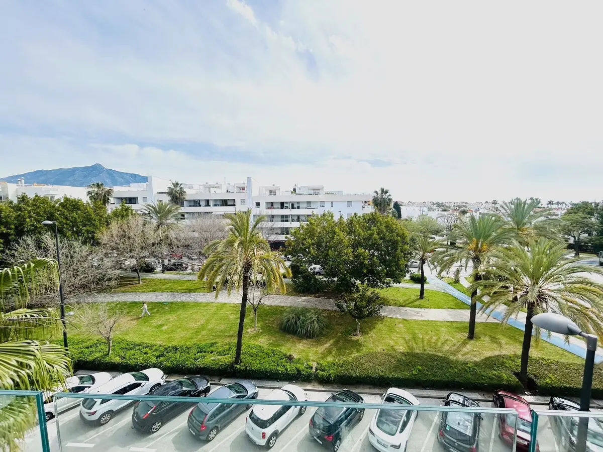 Middle Floor Apartment in San Pedro de Alcántara