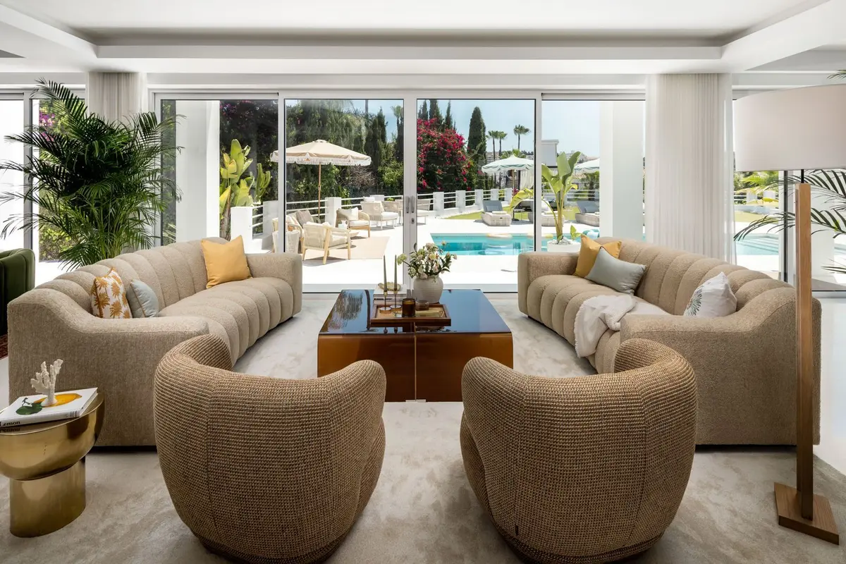 Detached Villa in Nueva Andalucía