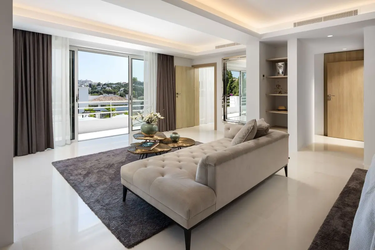 Detached Villa in Nueva Andalucía