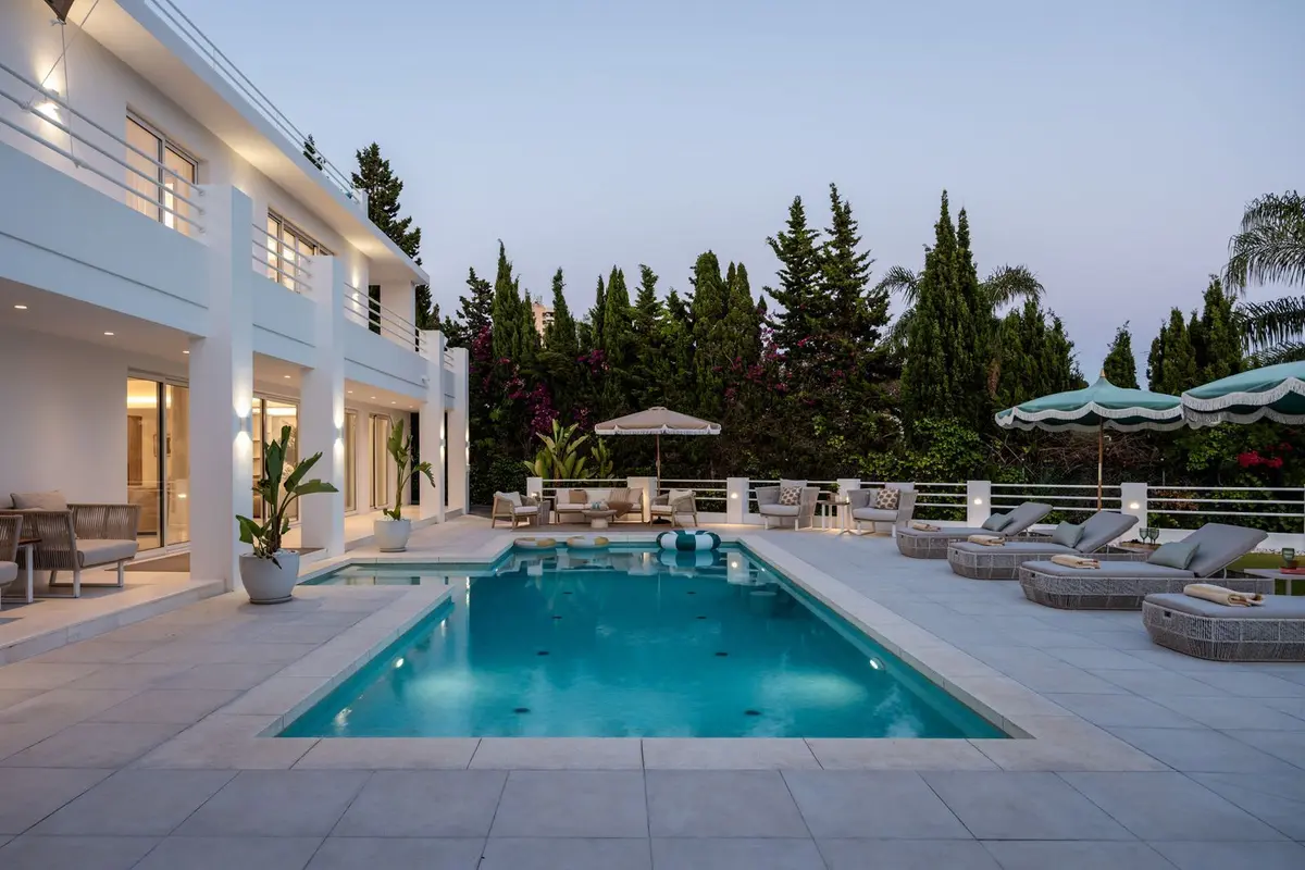 Detached Villa in Nueva Andalucía