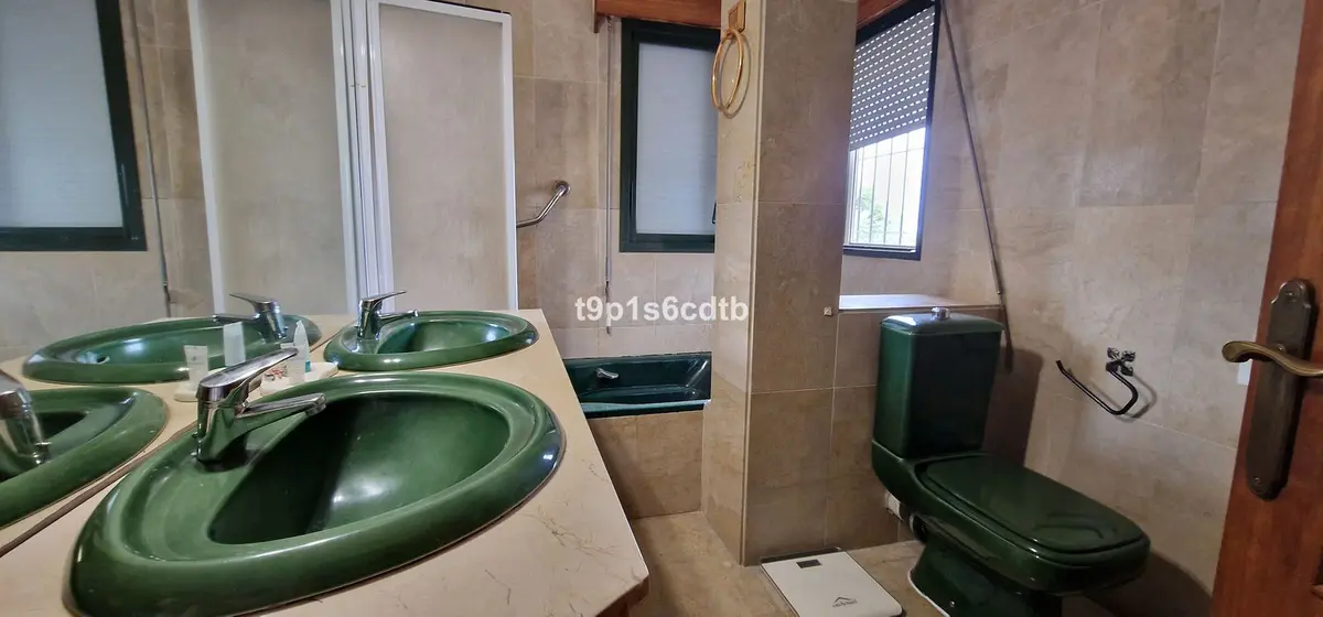 Detached Villa in Marbella