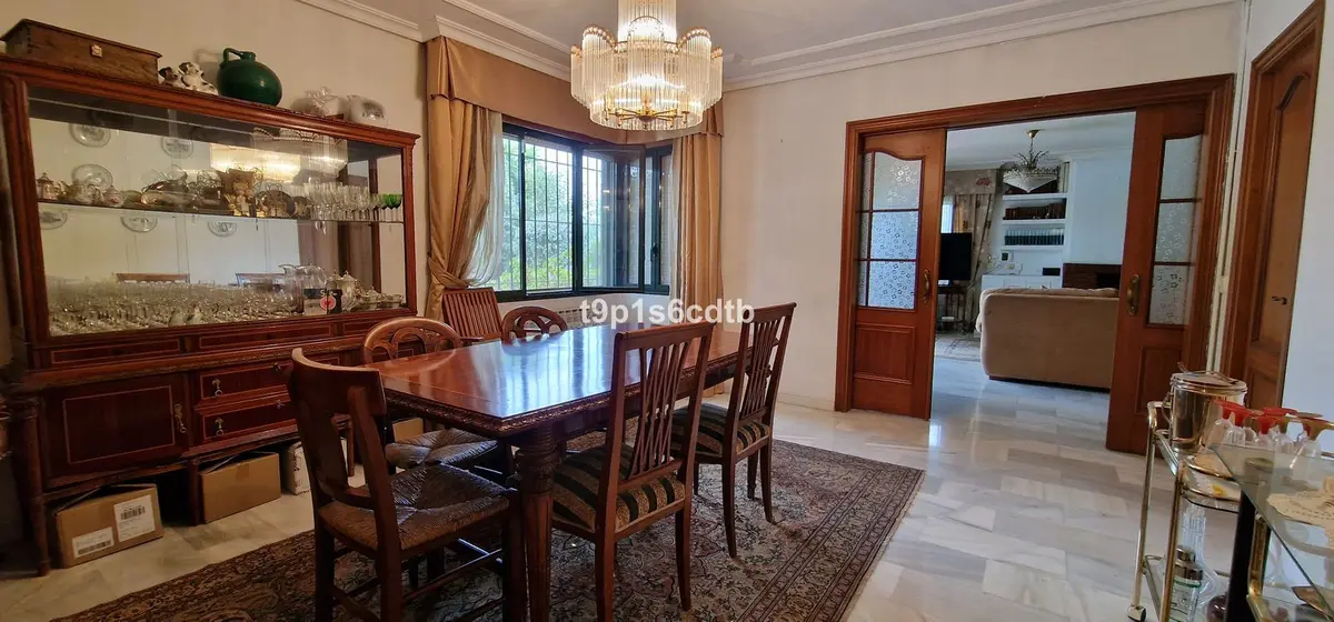Detached Villa in Marbella