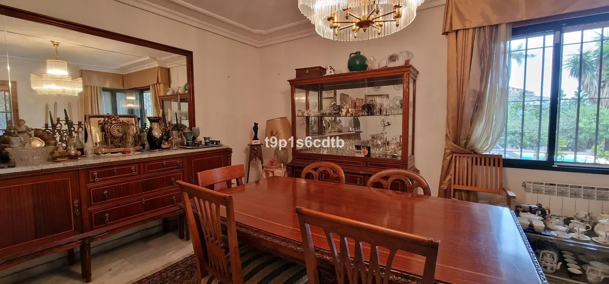 Detached Villa in Marbella