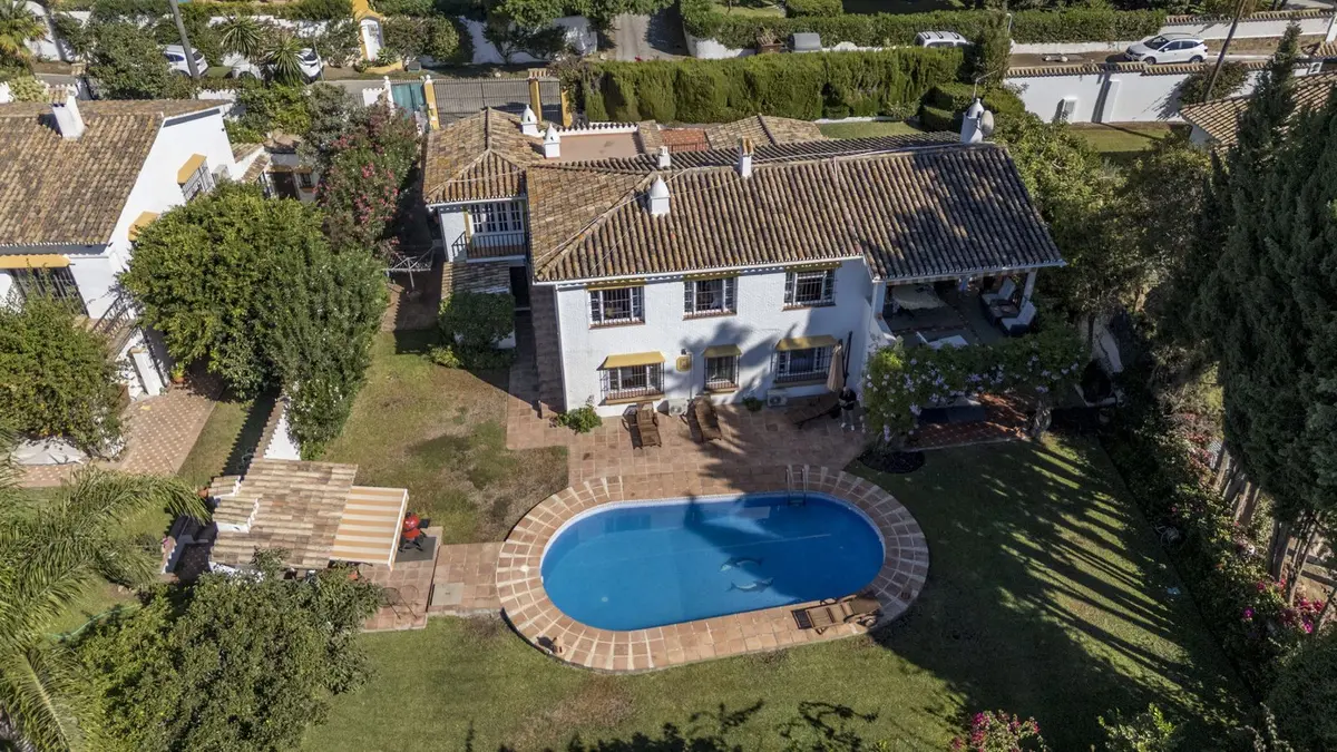 Detached Villa in Guadalmina Alta
