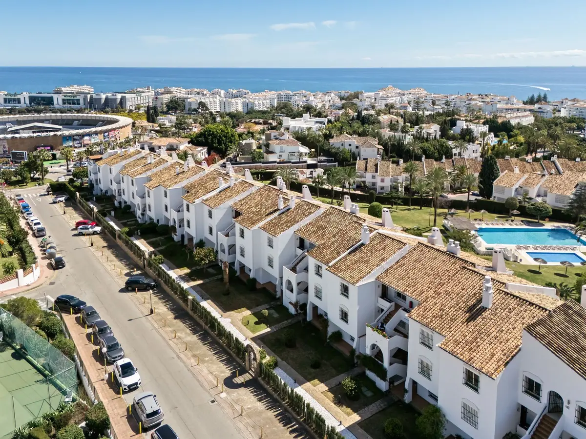 Ground Floor Apartment in Nueva Andalucía