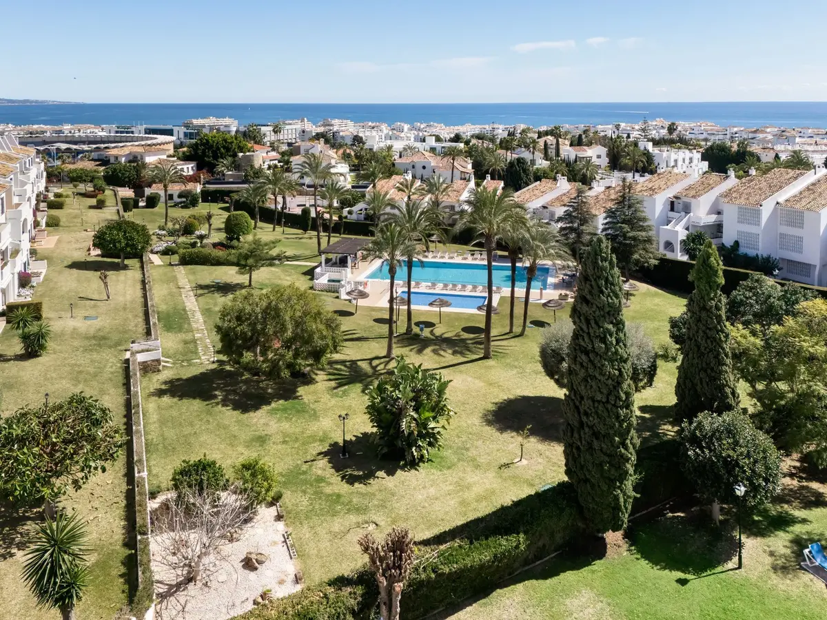 Ground Floor Apartment in Nueva Andalucía