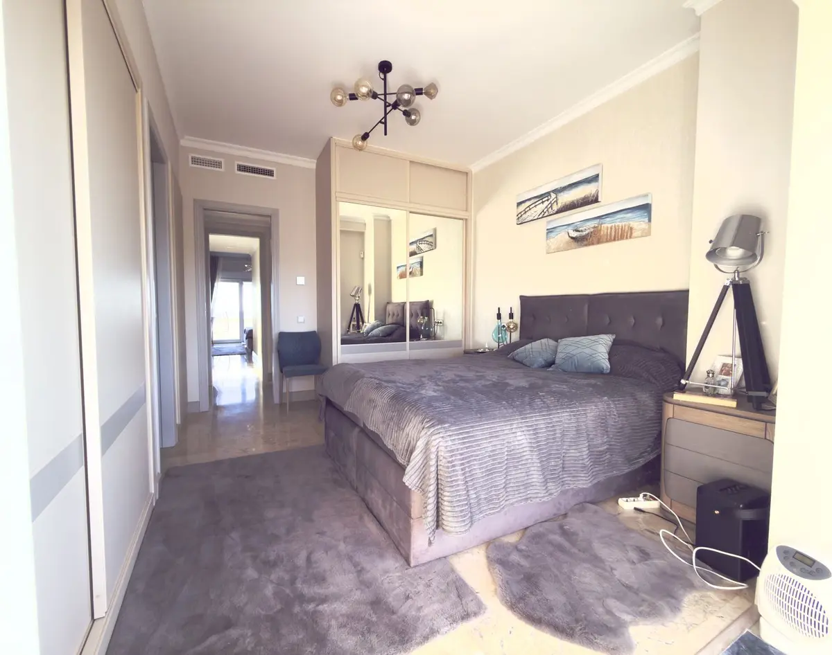 Middle Floor Apartment in Elviria