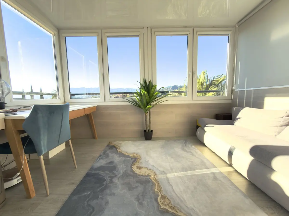 Middle Floor Apartment in Elviria