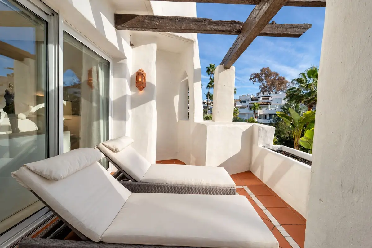 Middle Floor Apartment in Puerto Banús