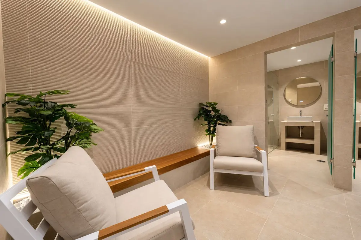 Middle Floor Apartment in Puerto Banús