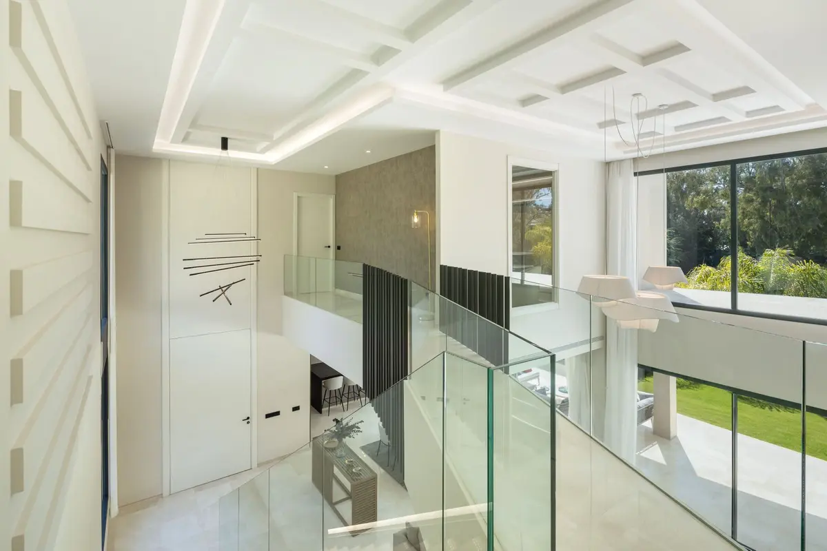 Detached Villa in Nueva Andalucía