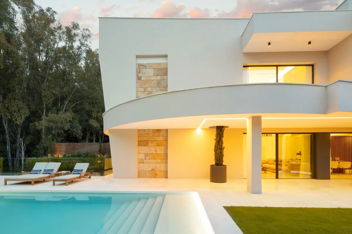 Detached Villa in Nueva Andalucía